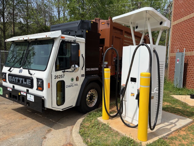Heavy-duty truck charging